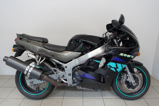 Kawasaki ZX6 NINJA