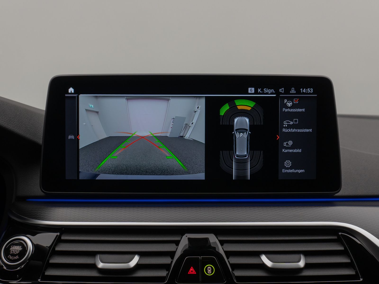 Fahrzeugabbildung BMW 530d xD M Sport Kamera HUD DAB H/K Komfort Alarm