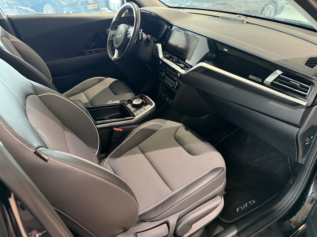 Kia e-Niro Dynamic PlusLine 64 kWh SOH 100% imagem 3
