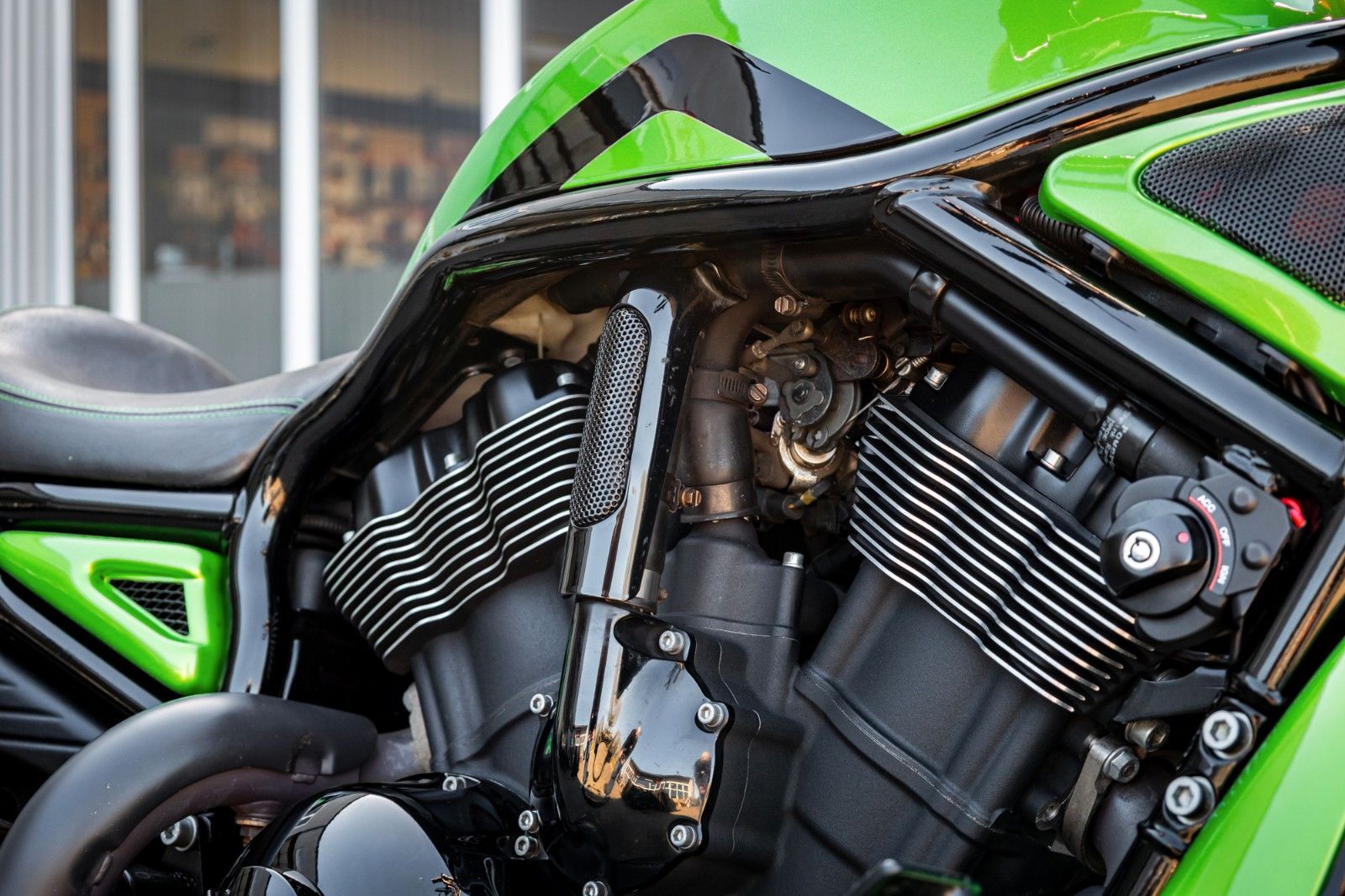 Fahrzeugabbildung Harley-Davidson NIGHT ROD SPECIAL VRSCDX - 69-CUSTOMS