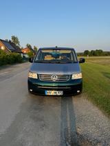 Volkswagen T5 Multivan ATM erst 3000 km - Volkswagen T5 Multivan: Grün