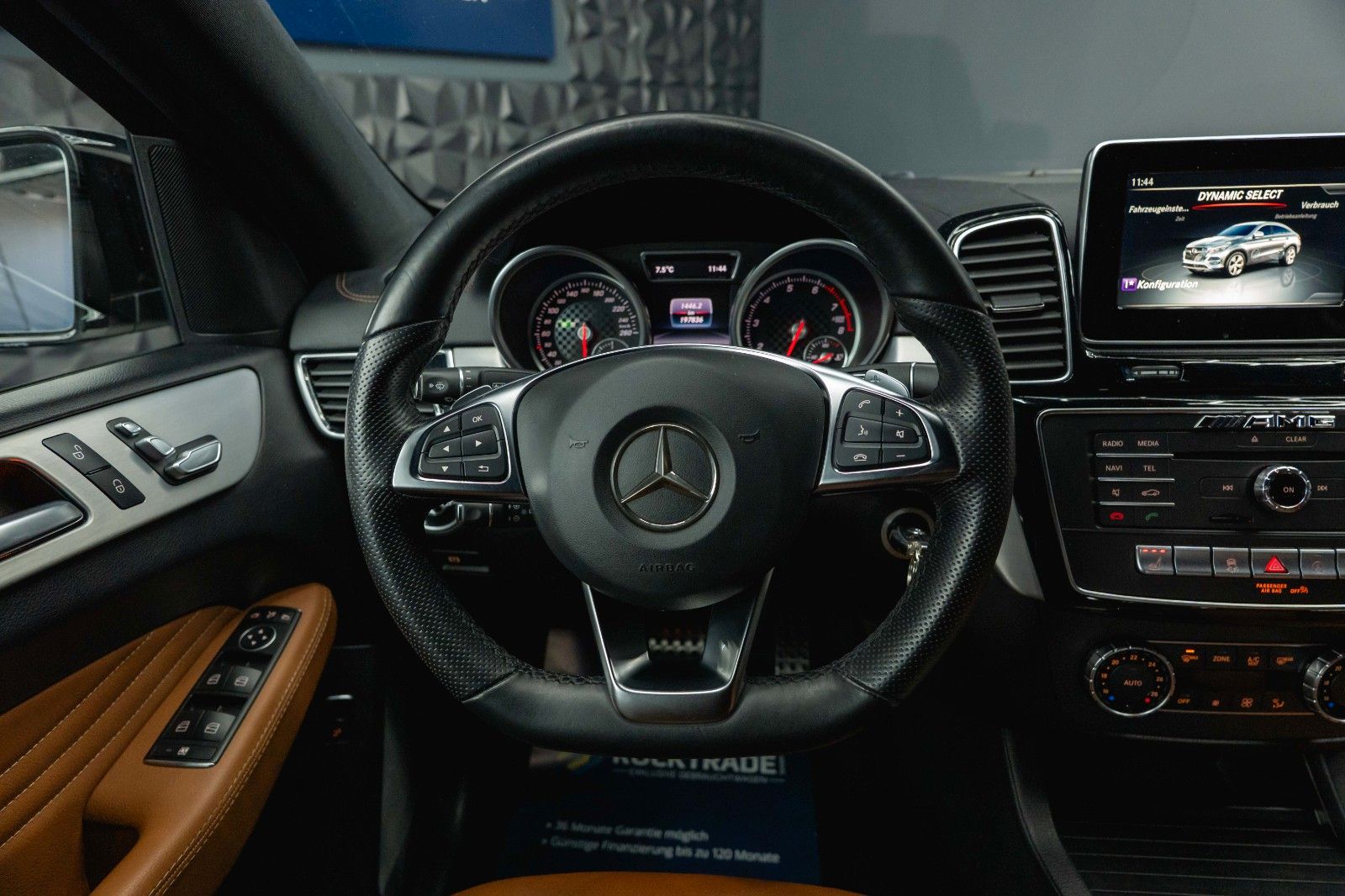 Fahrzeugabbildung Mercedes-Benz GLE 43 AMG Coupe Night-Paket *LED*Kamera*