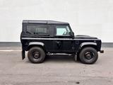 Land Rover Defender 90 TD4 2.2 SE MwSt. Black Design Paket - Land Rover Defender: 2.4