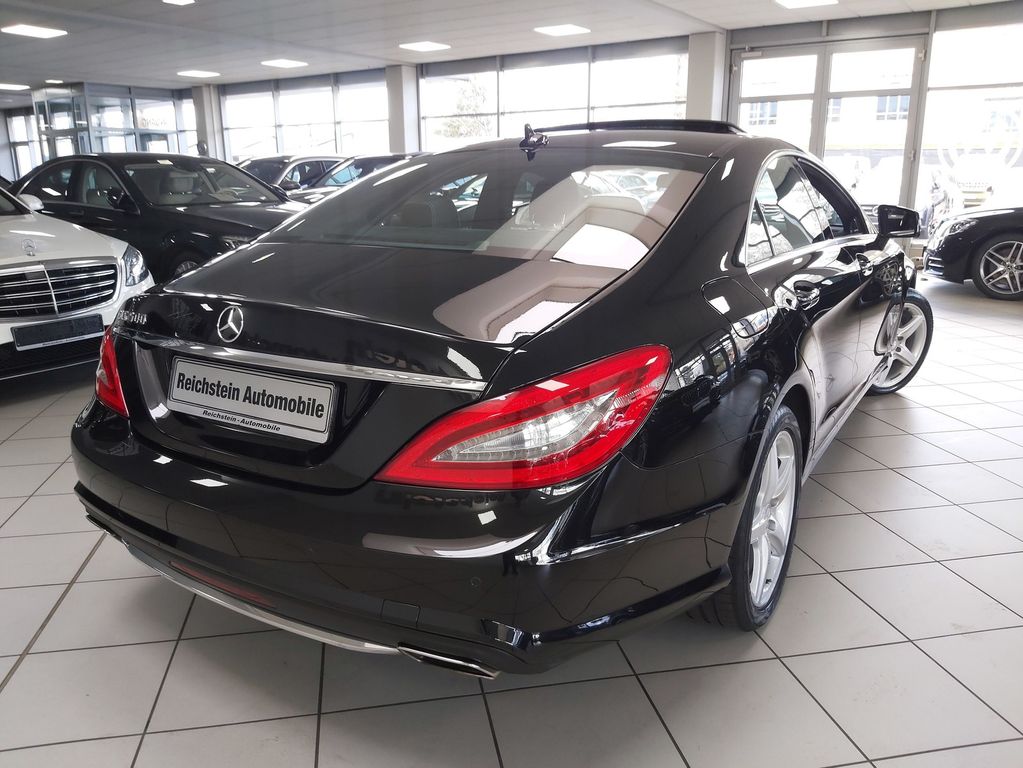 Mercedes-Benz CLS 500 Coupe AMG MEMORY TOTW LEDER AIRM DISTR