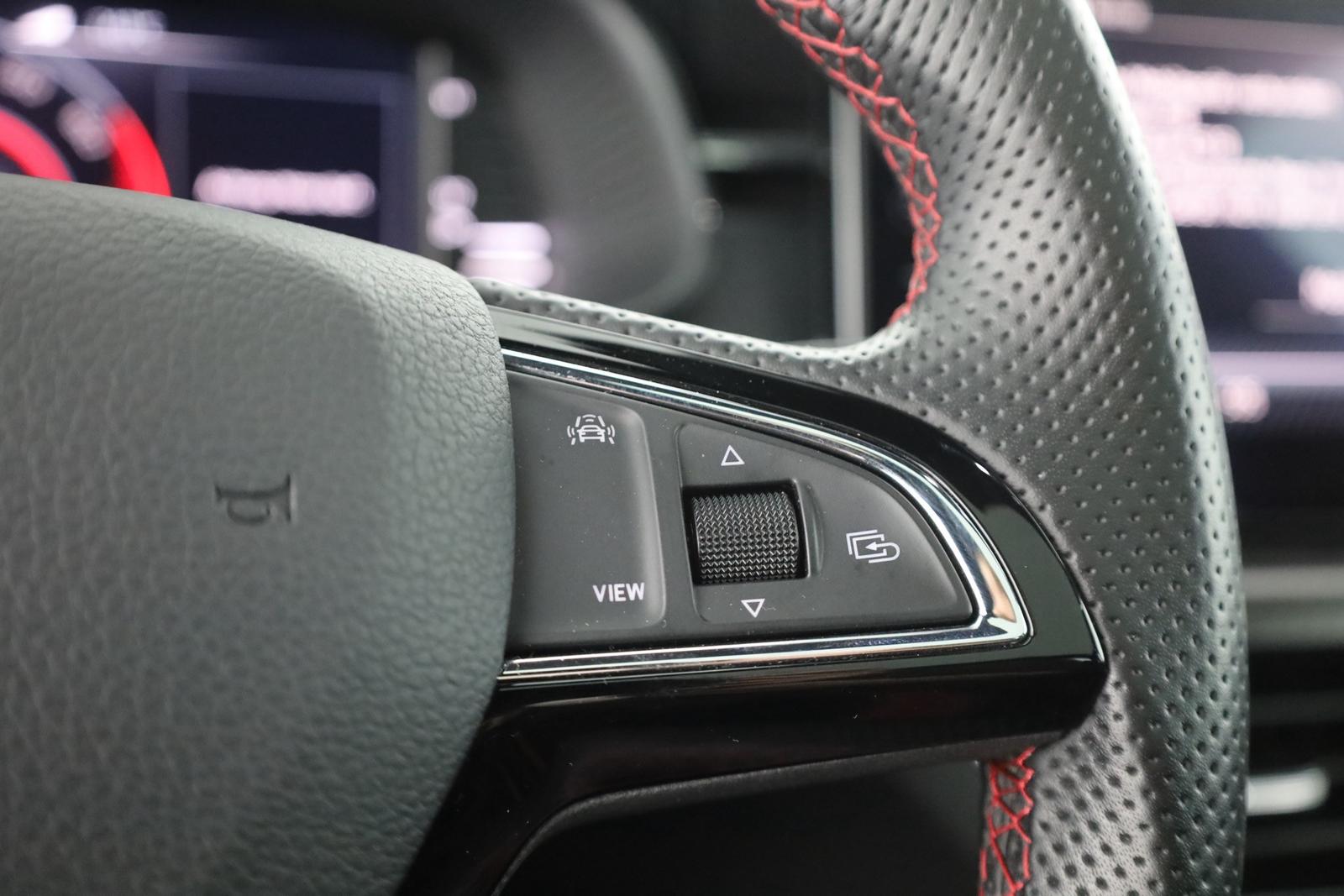 Skoda Scala 1.5 TSI DSG Monte Carlo LED Panorama Navi