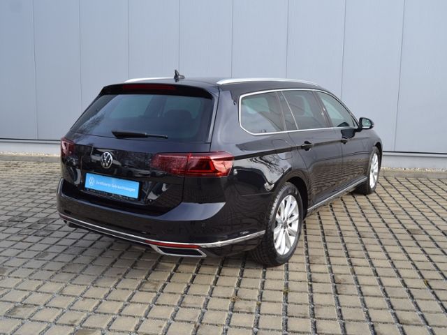 Passat Variant 2.0 TDI DSG Elegance AHK/MATRIX/N