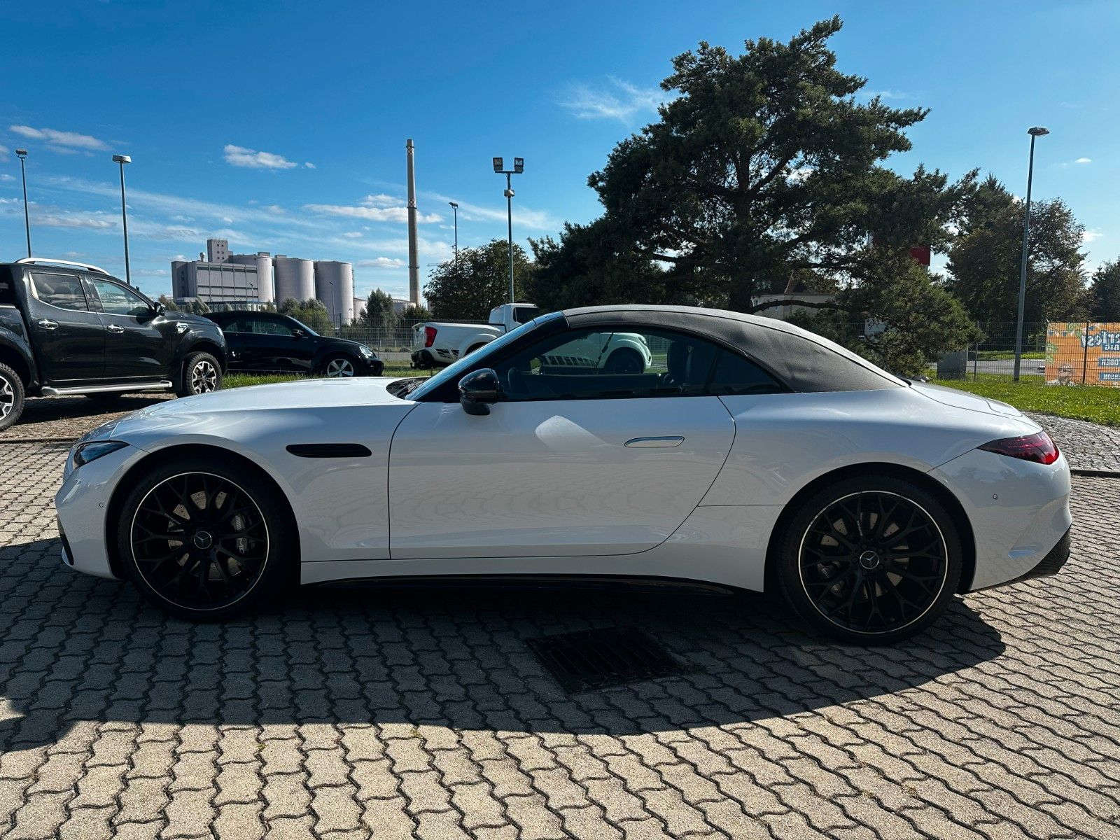 Fahrzeugabbildung Mercedes-Benz SL 43 AMG