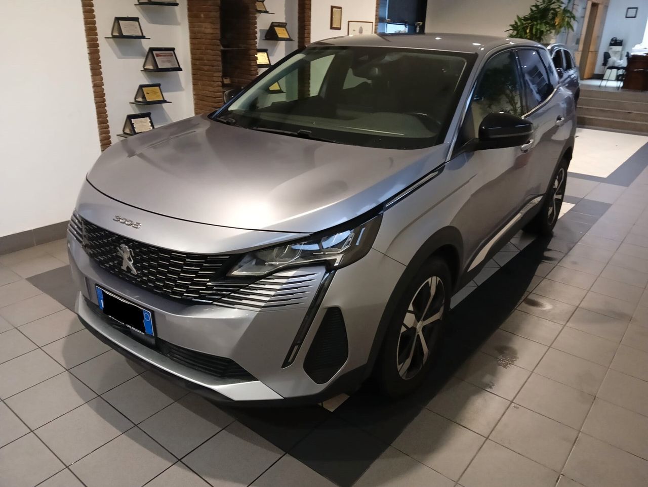 Peugeot 3008 BlueHDi 130 S&S EAT8 Allure