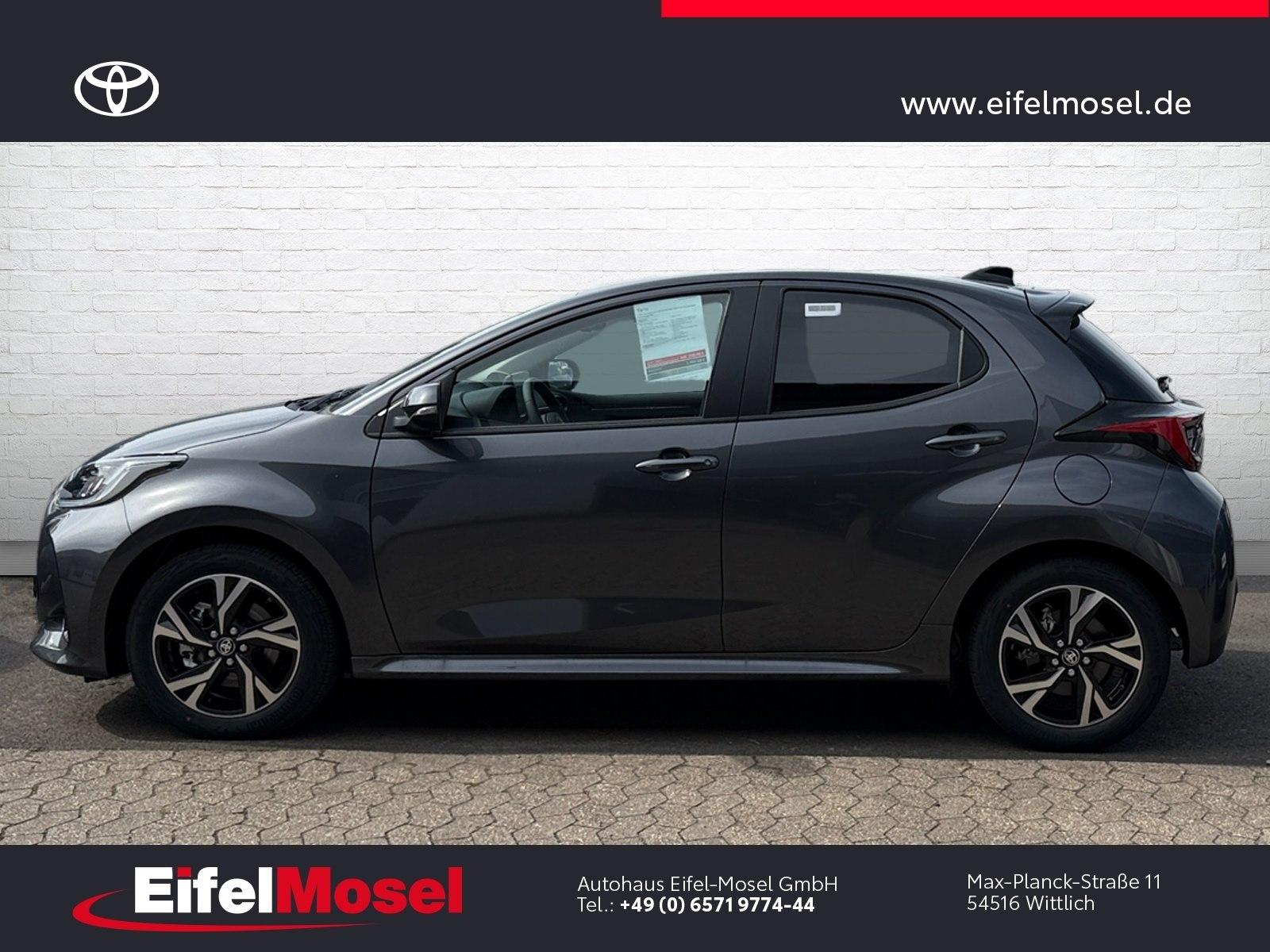 Toyota Yaris 1.5 Hybrid Teamplayer + Comfort Paket