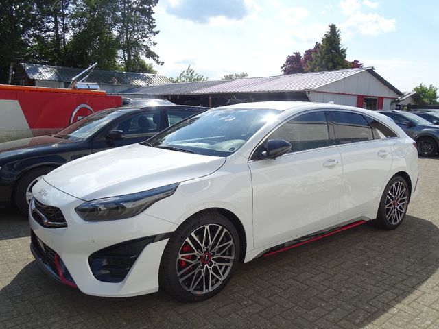 Kia ProCeed 1.6T GT DCT Komfort-Paket