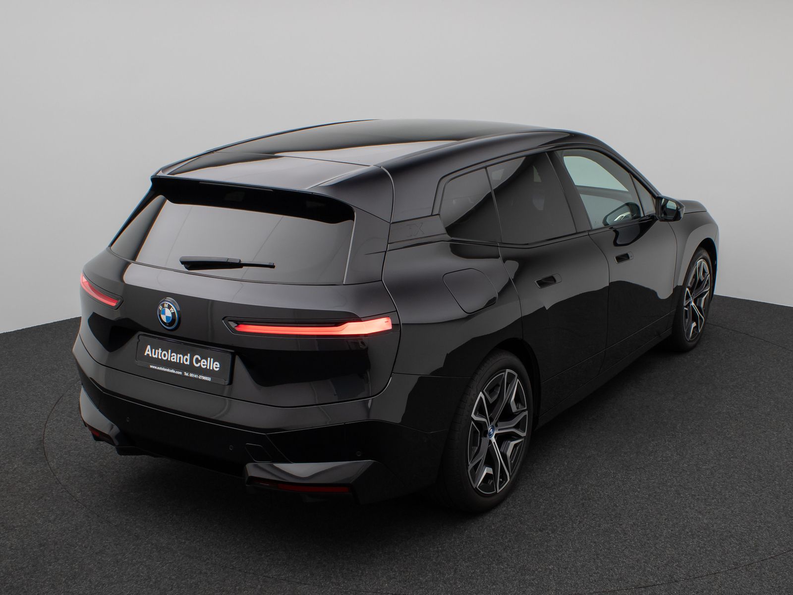 Fahrzeugabbildung BMW iX xD40 Sport Panorama Laser 360°ACC Komfort 22"