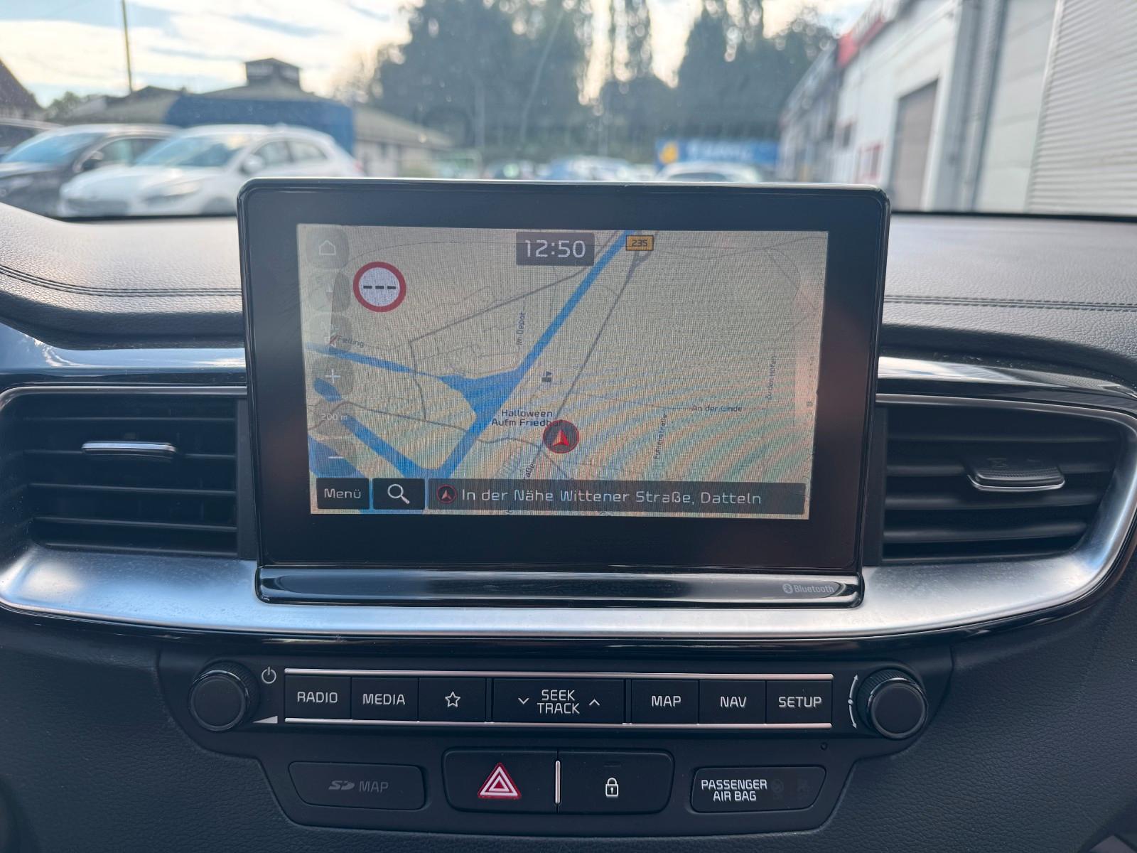 Kia Ceed 1.4 T-GDI DCT7 Vision *Navi*AWR*Garantie*