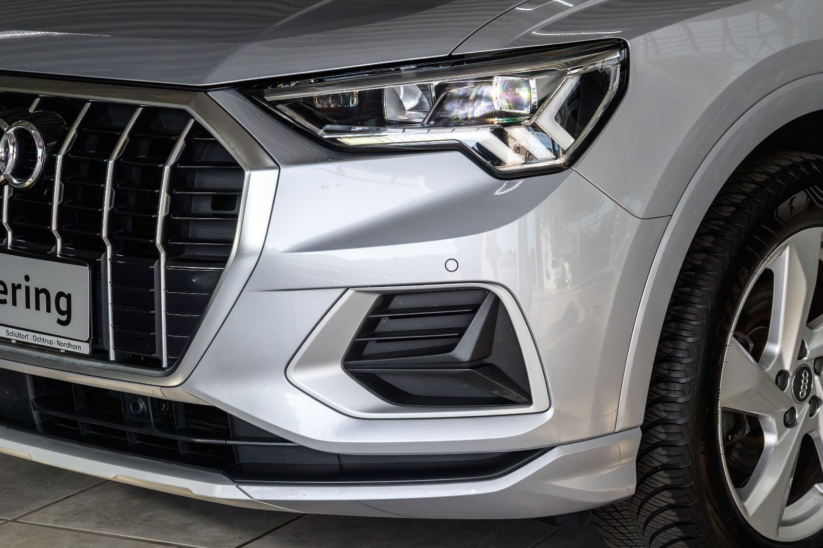Fahrzeugabbildung Audi Q3 35 TFSI advanced