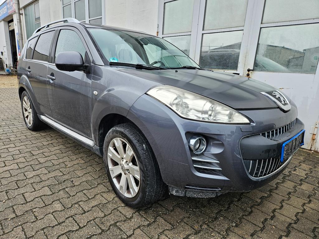 Peugeot 4007