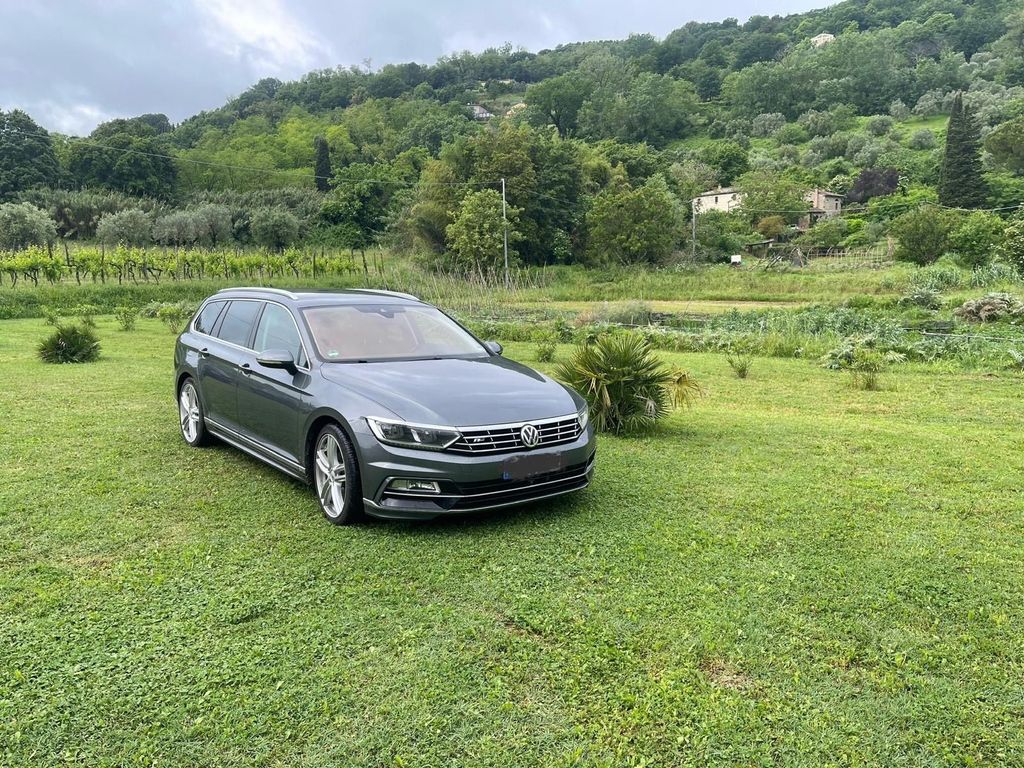 Image of Volkswagen Passat Variant