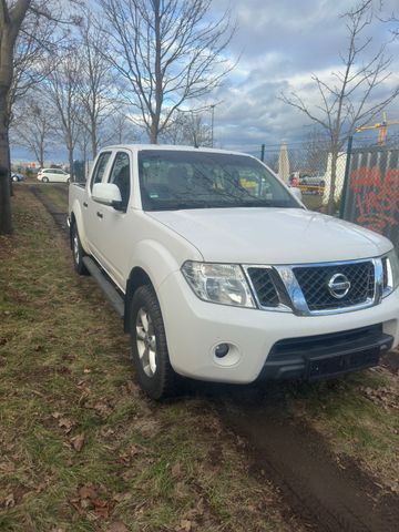 Nissan Navara Tüv bis 07-2025