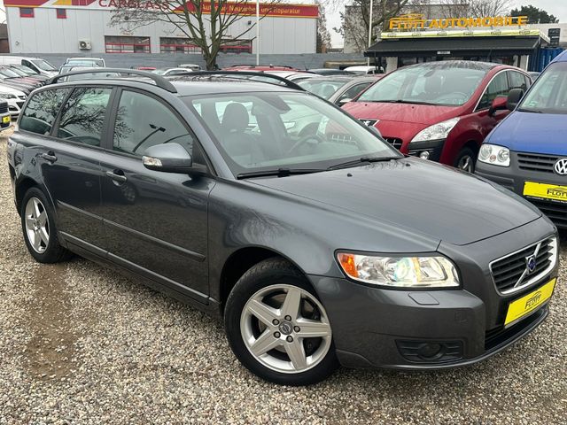 Volvo V50 Kombi 2.0 D Momentum*Klima*SitzH*TÜV NEU