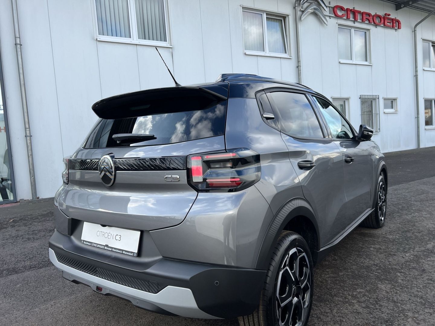 Fahrzeugabbildung Citroën C3 PureTech Turbo 100 S&S Max Navi   CarPlay