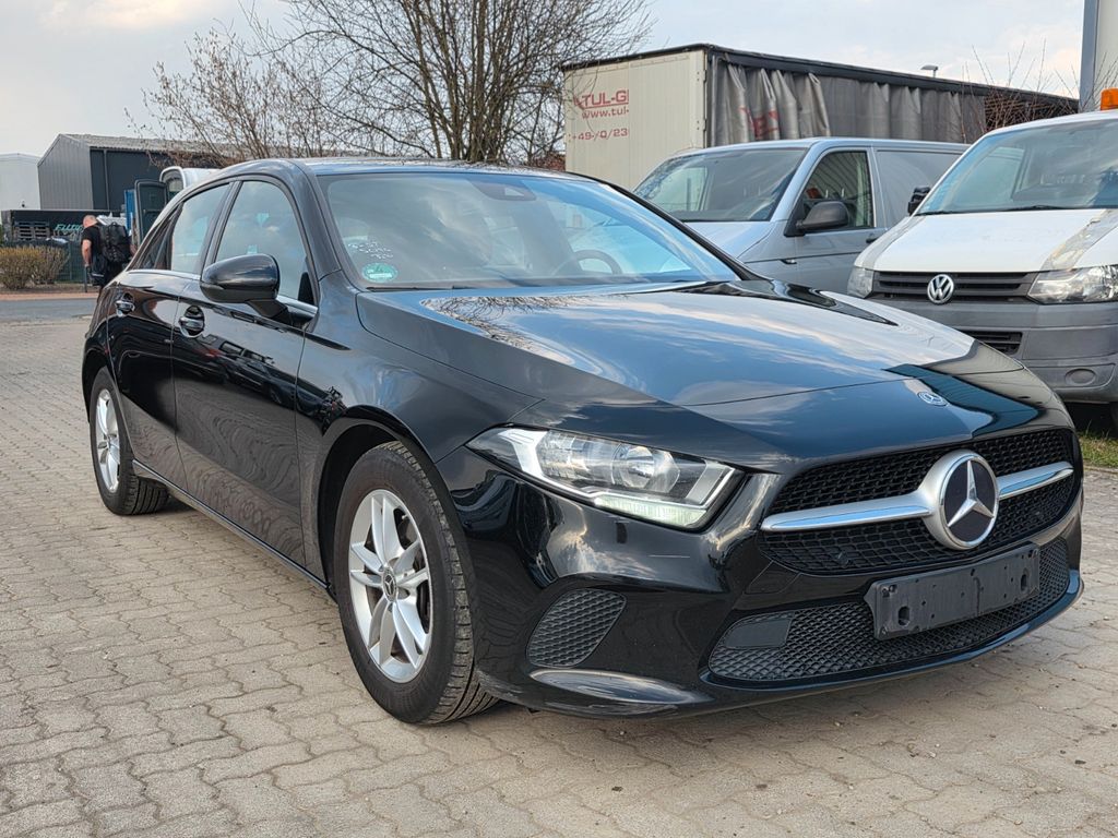 Image of Mercedes-Benz A 180