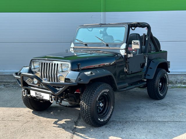 Jeep Wrangler 4.2i 4x4 Differenzialsperre 4xSitze