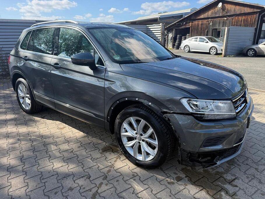 Volkswagen Tiguan 2.0 TSI DSG 4Motion Highline Pano HuD AHK