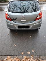 Opel Corsa 1.4 Color Edition Color Edition - Opel Corsa aus 2011: Color Edition