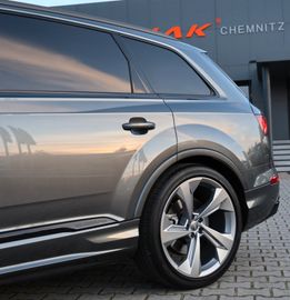 Audi Q7 - 2