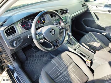 Volkswagen Golf VII 2.0 TDI Lounge DSG-ACC-SHZG-LHZG-PDC-