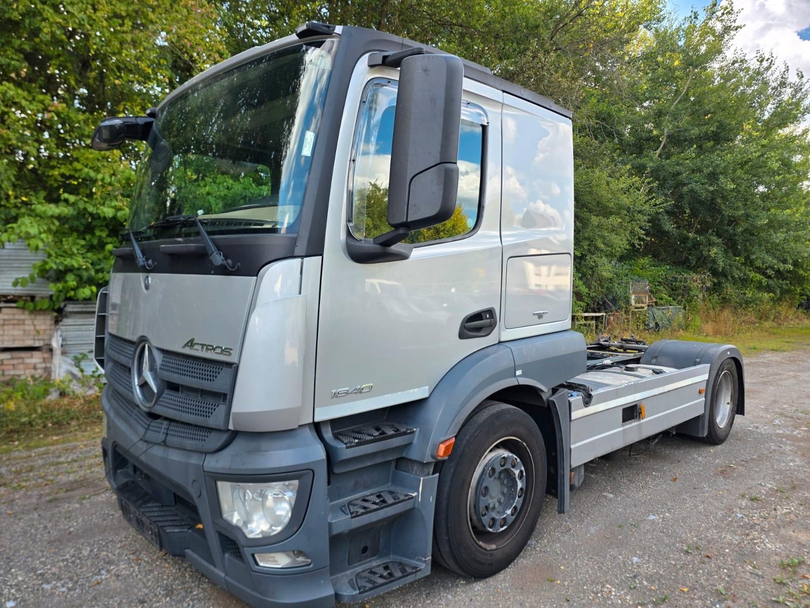 Mercedes-Benz Actros 1840 Fahrgestell / LOHR/ EURO6/ 4x2