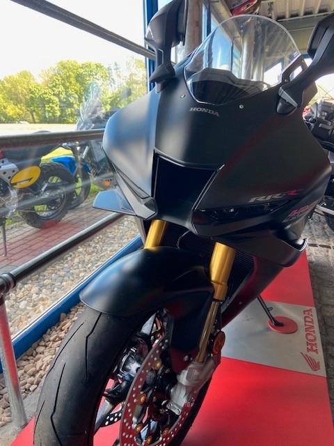 Honda CBR1000RR-R SP ÖHLINS, Angebot