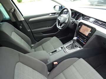 Volkswagen Passat - 9