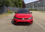 Volkswagen Golf 7.5 R DSG ohneOPF*AKRAPOVIC*PERFOM.BREMSANL - Gebrauchtwagen mit Akrapovic Auspuffanlage