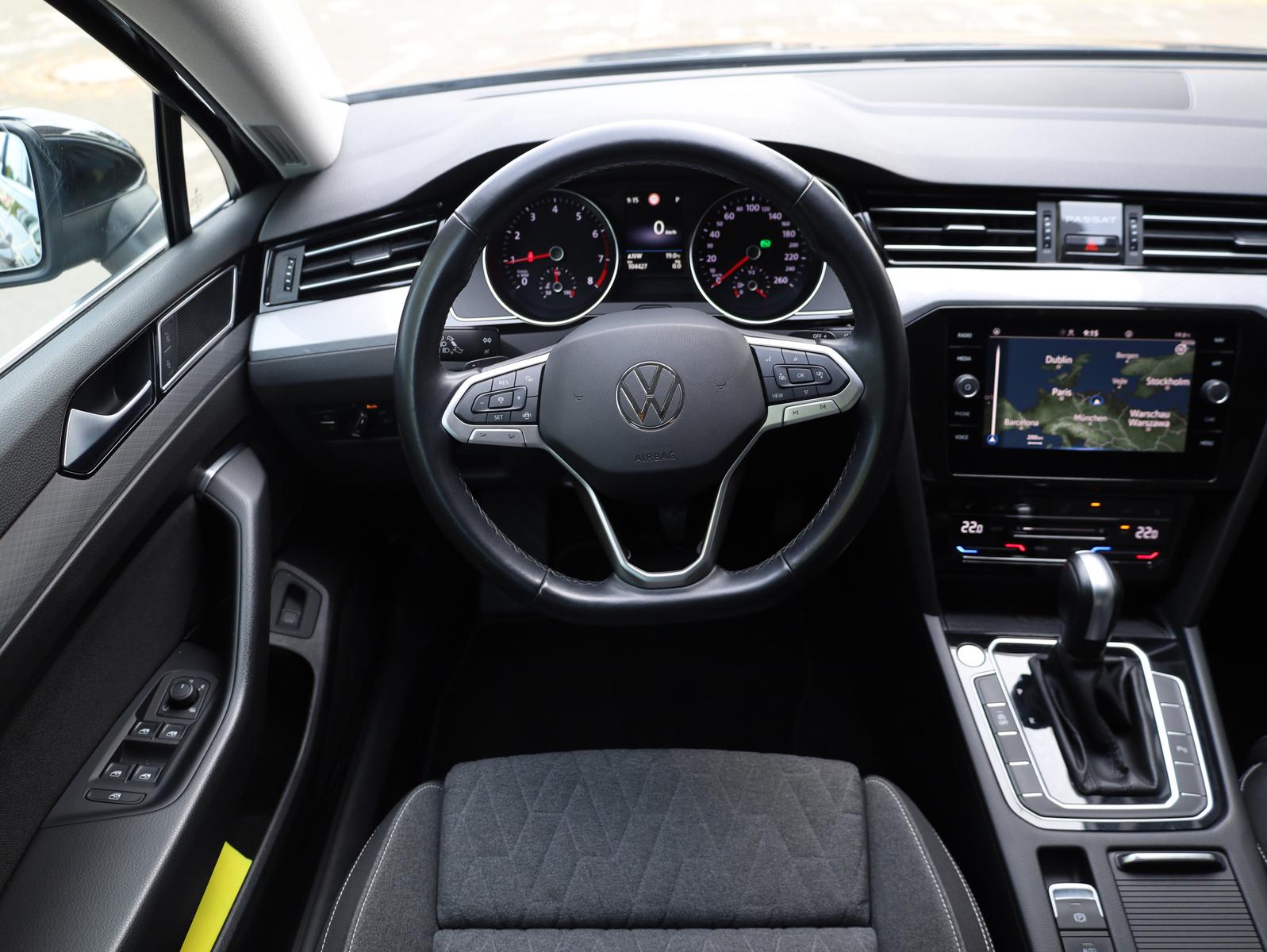 Volkswagen Passat Business 1.5TSI*CarPlay*ACC*AHK*, миниатюра 17