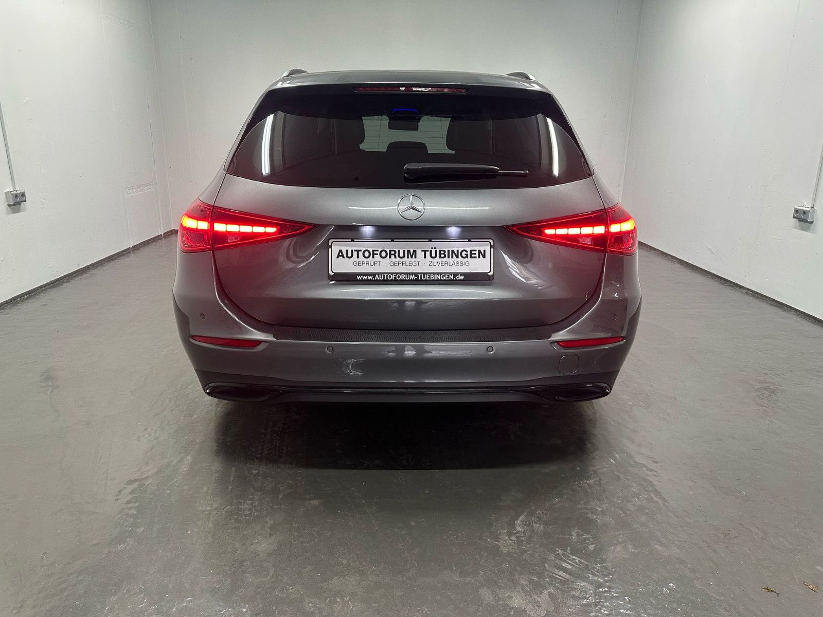 Fahrzeugabbildung Mercedes-Benz C 180 T Autom.*AVANTGARDE*NIGHT*DISTRO*AHK*