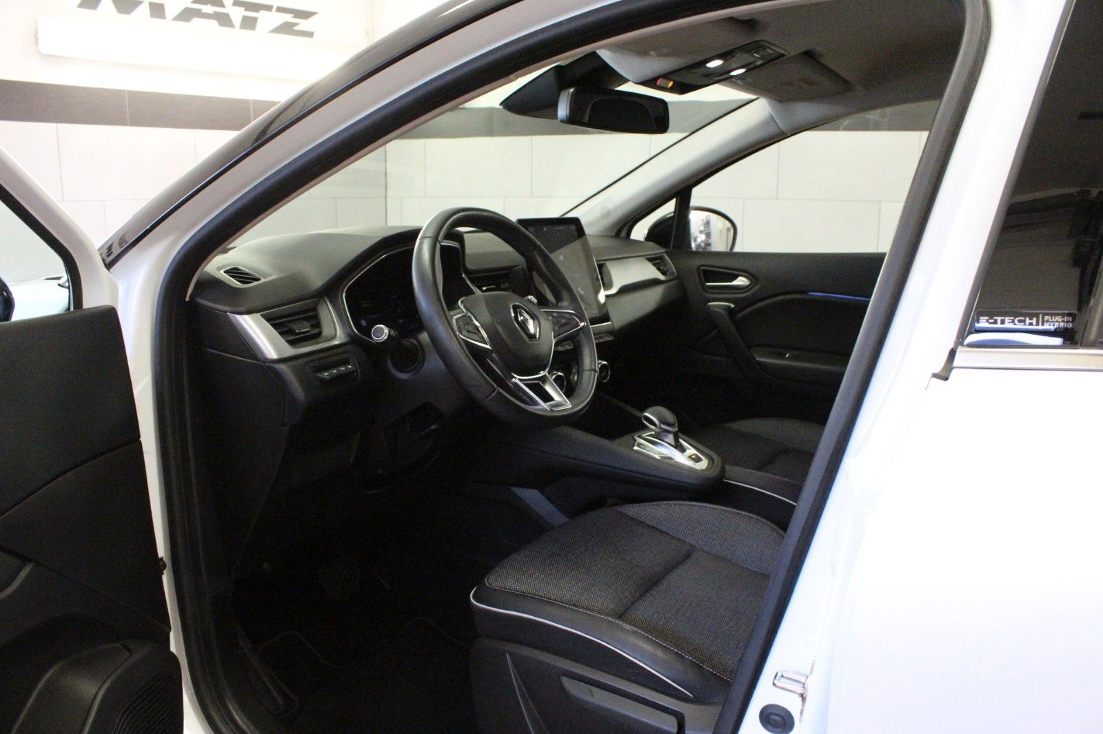 Fahrzeugabbildung Renault Captur E-Tech Plug-in 160 Plug in Hybrid