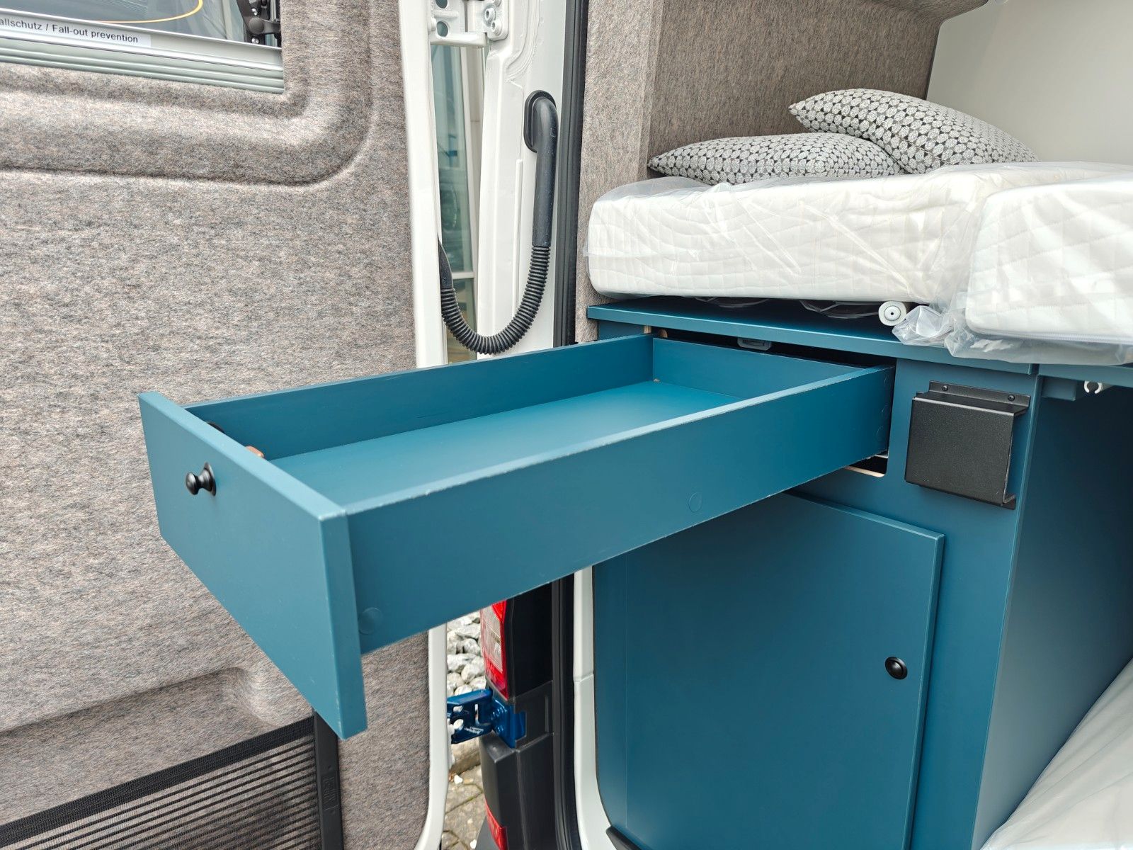 Fahrzeugabbildung HYMER / ERIBA / HYMERCAR CAR 600 - 18" A/T, Markise, AHK, VW Facelift! -