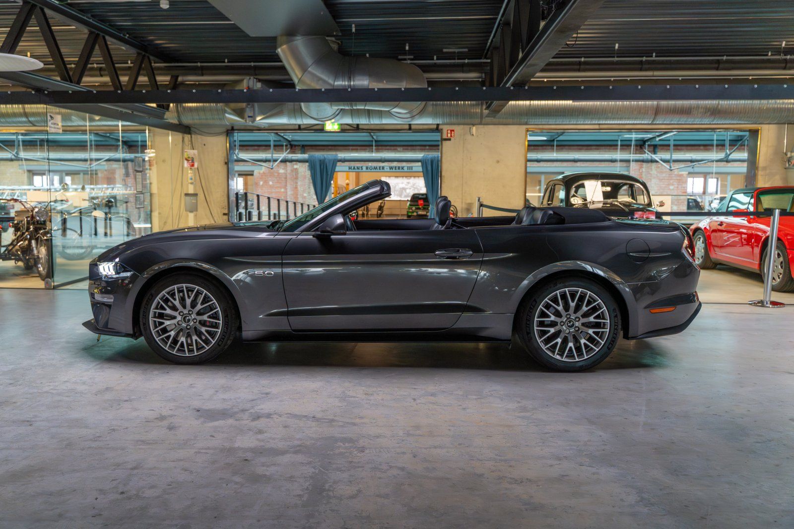 FORD Mustang (Mustang GT 5.0 Convertible COC/Navi/B&O/Sitzhzg)