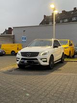 Mercedes-Benz Mercedes Ml 250 BlueTEC 4MATIC AMG LINE - : Mercedes Ml