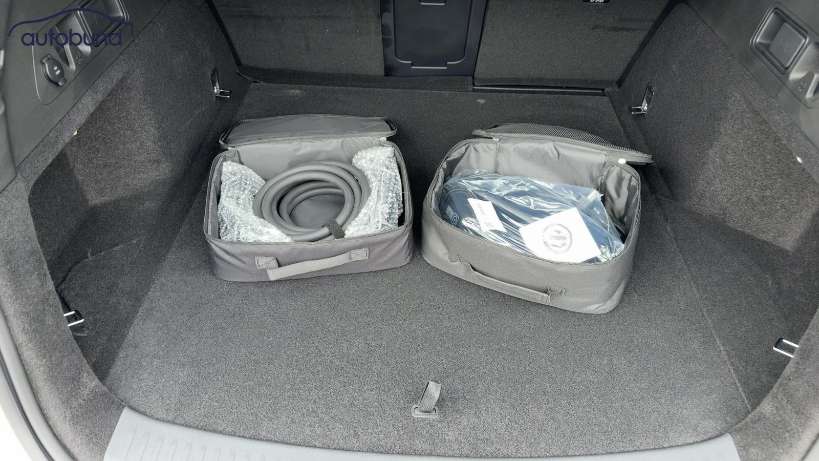 BYD SEAL 6