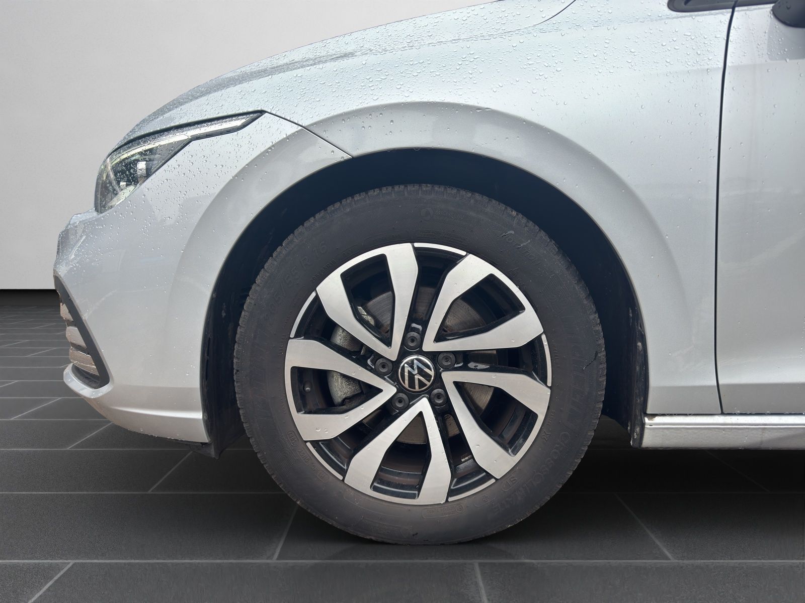 Volkswagen Golf - Bild 9