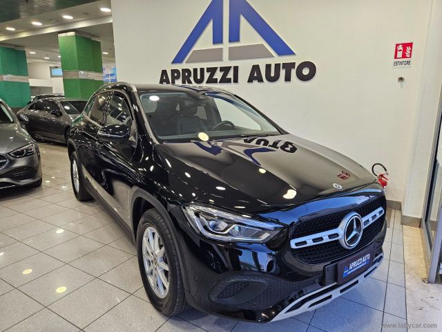 Mercedes-Benz MERCEDES-BENZ GLA 180 d Automatic Business Extra