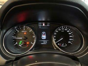 Nissan Qashqai Acenta 4x4 *AHK*Kamera*Navi*