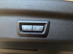 Fahrzeugabbildung BMW 218i Active Tourer M Sport -- Pano/ eSitze/ HiFi