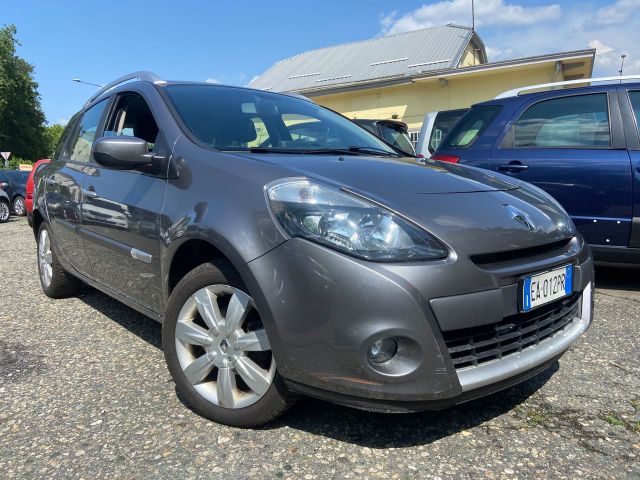 Renault Clio 1.2 Benz SporTour Luxe 2010