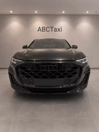 AUDI RSQ8 photo 1