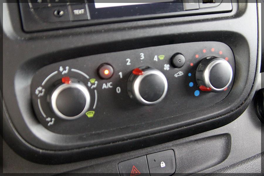 Renault Trafic Kasten L1H1 3,0t PDC MwSt auswe.