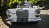 Mercedes-Benz Mercedes w110 230 Benzin .Heckflosse H- Ke... - Mercedes-Benz Gebrauchtwagen von 1965