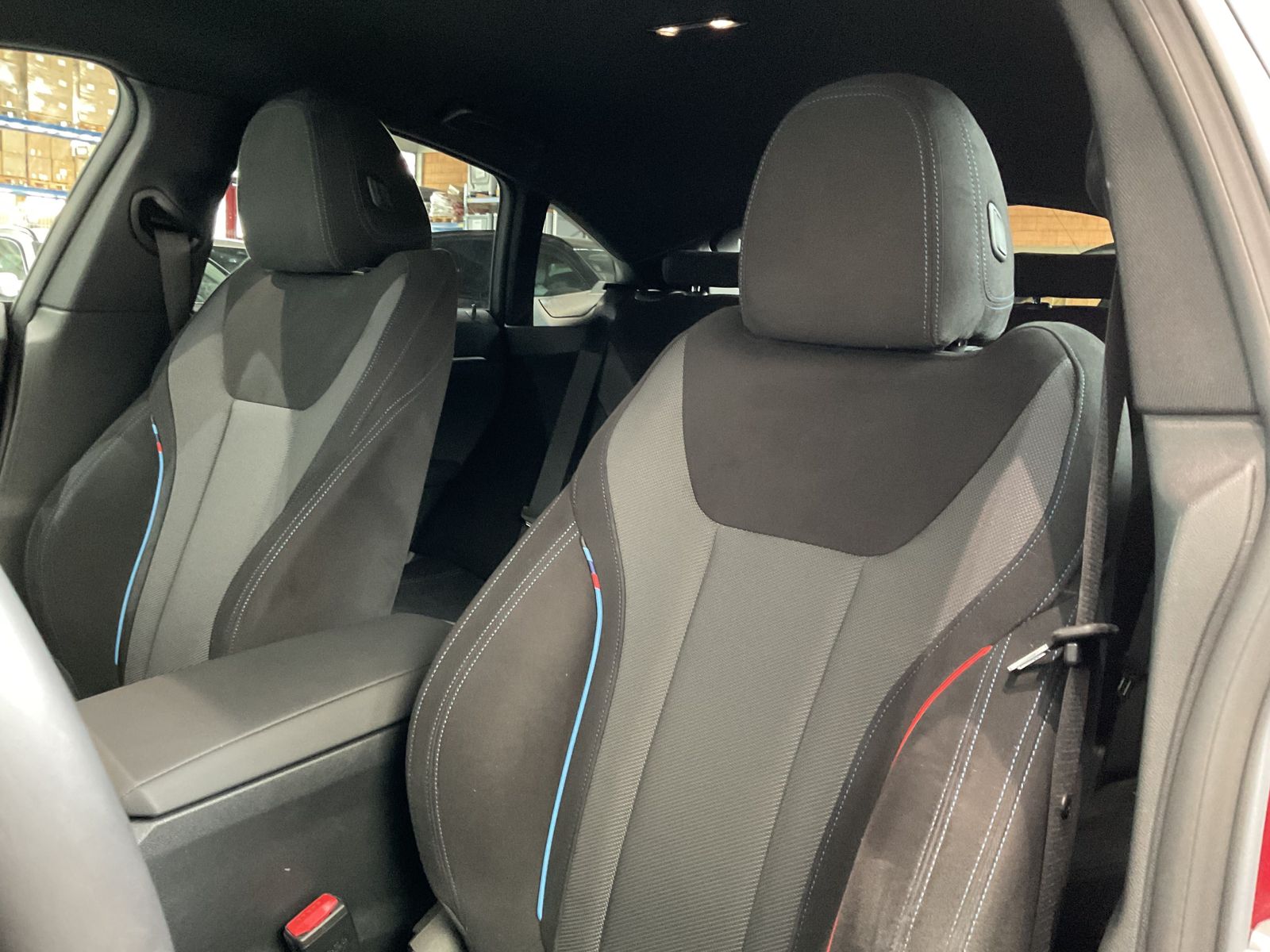 Fahrzeugabbildung BMW 420i Gran Coupé M Sportpaket HK HiFi AHK