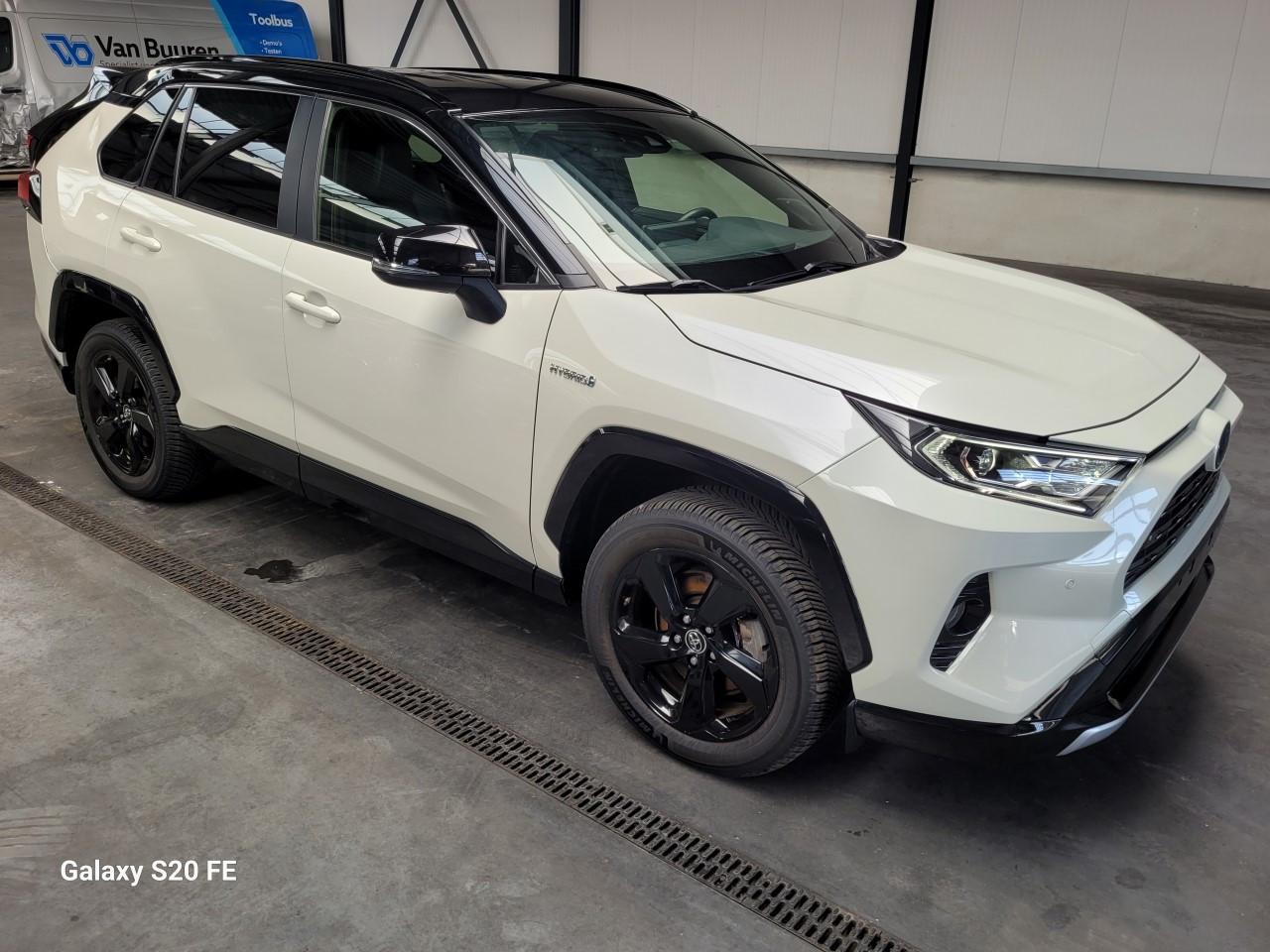 Toyota RAV-4 Hybrid 2.5 131-KW Automatik AWD