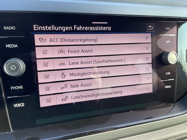 Polo 1.0 TSI DSG R-Line Navi Kamera Digitales Co